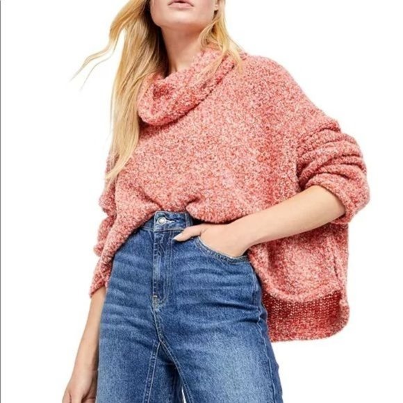 FREE PEOPLE BFF Sweater Cowl Neck Oversized Crop Sweater Size Small - Picture 1 of 16